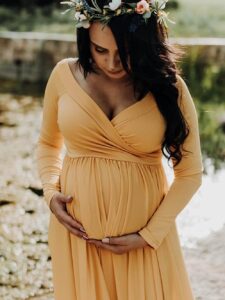 Iowa City Photography Maternity Dress Client Closet | Rachel Louise Photography LLC