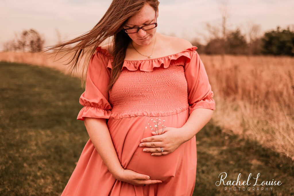 Marion, Iowa and Cedar Rapids, Iowa maternity photographer | Rachel Louise Photography by Rachel LeBeau