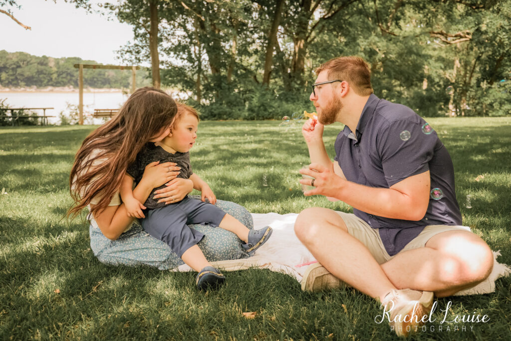 Family photography session in Iowa City, Rachel Louise Photography LLC